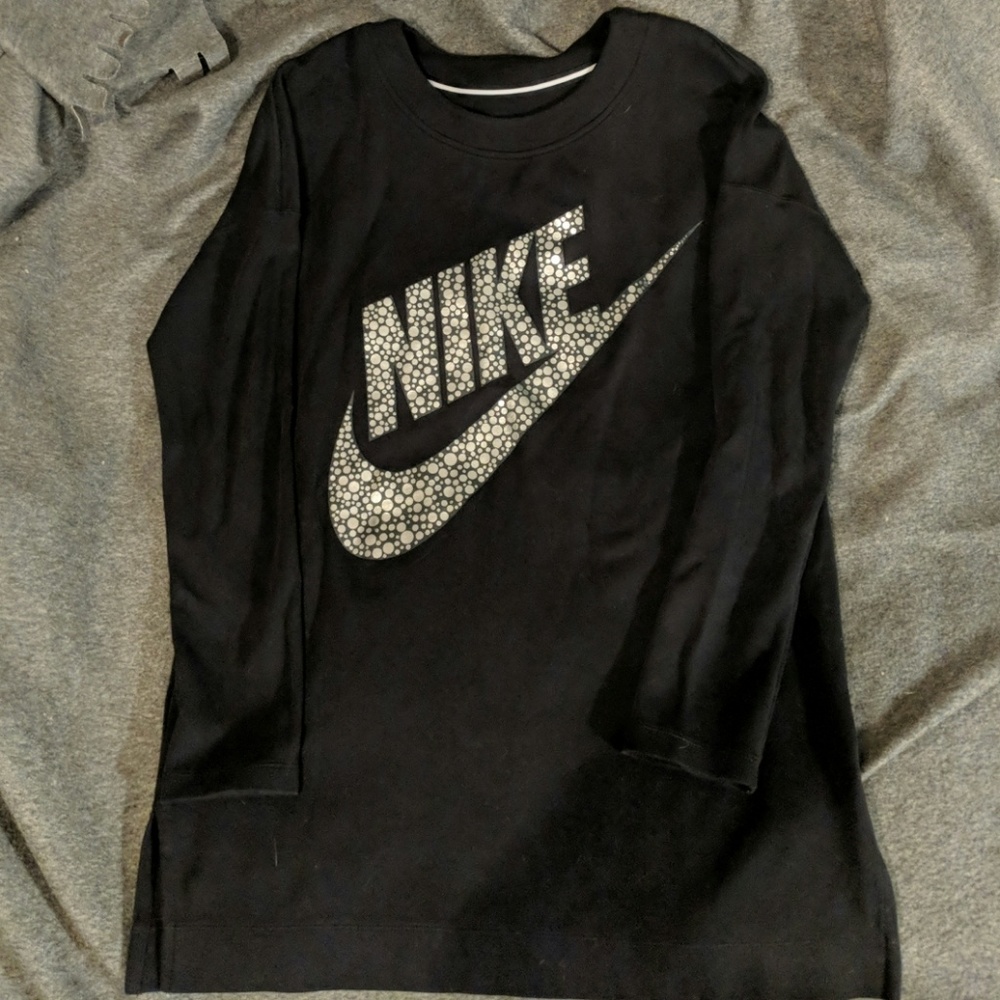 Nike sweatshirt